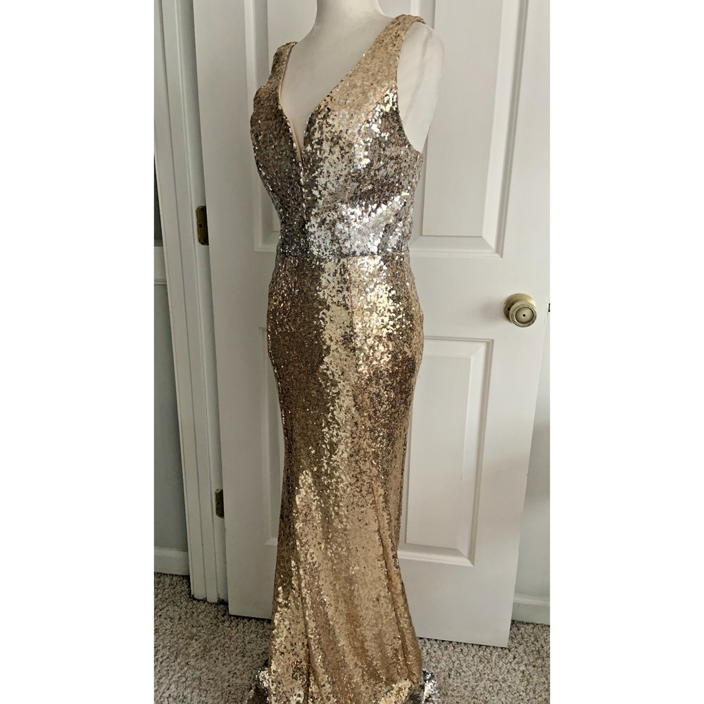 Crystal Doll Junior sz 7 Tall Gold and Silver Sequin Evening Prom Pagent Dress